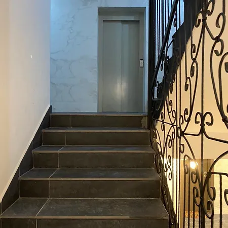 Zlatibor Apartman شقة *